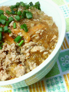 簡単♪♪✿春雨と豚ひき肉の❀中華丼✿-レシピのメイン写真