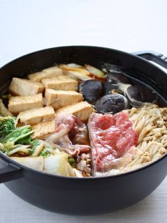 皆大好き!定番料理【すき焼き】-レシピのメイン写真