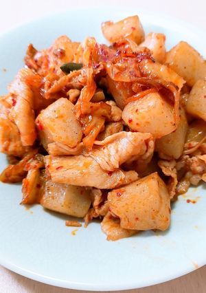 豚肉とこんにゃくのキムチ炒め-レシピのメイン写真