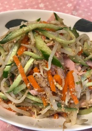 胡麻たっぷりもやしとハムのサラダ-レシピのメイン写真
