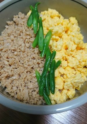 簡単！そぼろ丼(鶏)-レシピのメイン写真