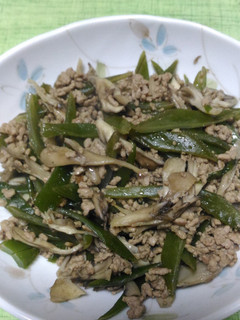 茎わかめと挽き肉の炒め物-レシピのメイン写真