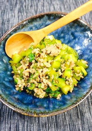 レンジで簡単！小松菜の麻辣肉炒め-レシピのメイン写真