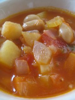 手軽に野菜をとろう!具沢山のトマトスープ-レシピのメイン写真