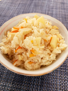 薄味で優しい味のたけのこご飯(^-^)-レシピのメイン写真