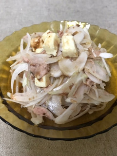 新玉ねぎのスライス♪シーチキンとチーズ-レシピのメイン写真