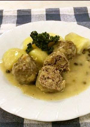 ドイツの有名な肉団子のレモンクリーム煮-レシピのメイン写真