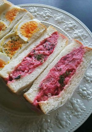ビーツ ポテトサラダ サンドイッチ-レシピのメイン写真