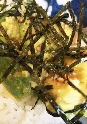 簡単！アボカド丼-レシピのメイン写真