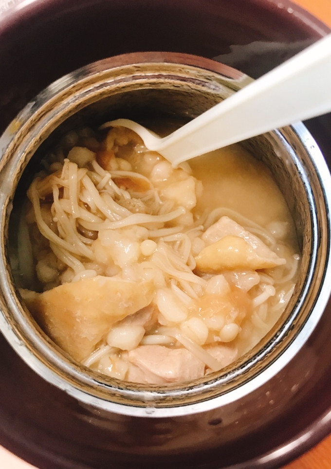 スープジャー 鶏肉とえのきのもち麦お粥-レシピのメイン写真