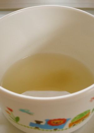 保育園離乳食7～8か月ごろ⑥ふの味噌汁-レシピのメイン写真