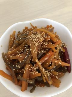 人参とこんにゃくのきんぴら-レシピのメイン写真