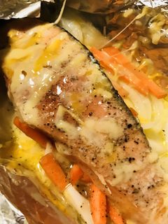 バター&チーズ☆鮭切り身のホイル包み焼き-レシピのメイン写真
