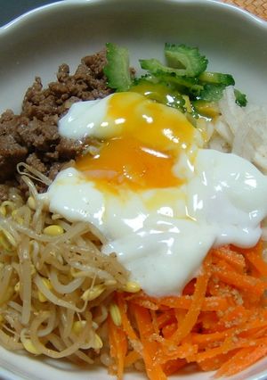 夏らしい☆ ビビンバ丼-レシピのメイン写真