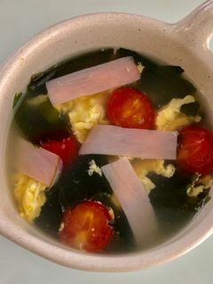 卵ミニトマトわかめハムのヘルシースープ-レシピのメイン写真