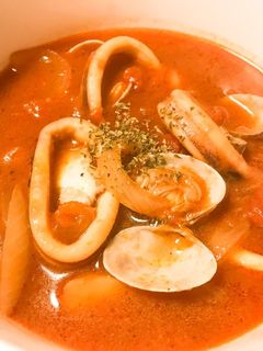 魚介たっぷりトマトスープ-レシピのメイン写真