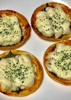 コチュマヨ大葉サラダチキン餃子の皮ピザ-レシピのメイン写真