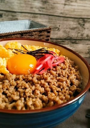【ガッツリ味】早い・美味！簡単そぼろ丼♪-レシピのメイン写真