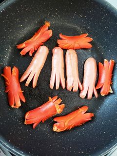簡単切って焼くカニさんタコさんウインナー-レシピのメイン写真