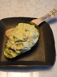 アボガドディップ☆プチトマト入れました。-レシピのメイン写真