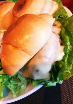 賄い～バターロールで絶品チーズバーガー～-レシピのメイン写真