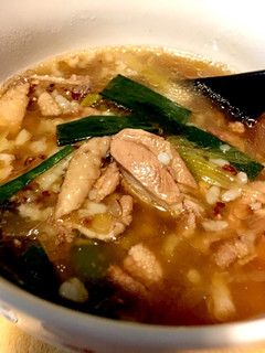 鶏もも肉の韓国風?お米入スープ-レシピのメイン写真