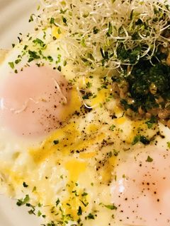 シンプルエッグ☆チーズを合わせる目玉焼き-レシピのメイン写真