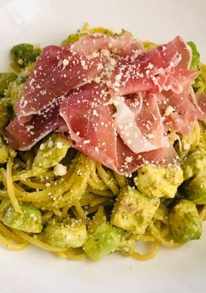 生ハムとアボカドのジェノベーゼパスタ-レシピのメイン写真