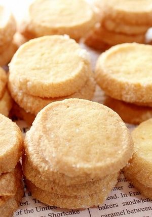 さっくさく塩味♪塩バタークッキー-レシピのメイン写真