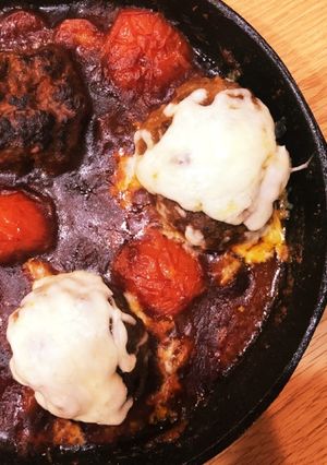 みんな大好き 煮込みハンバーグ-レシピのメイン写真