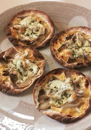 餃子の皮でまいたけピザ✨-レシピのメイン写真