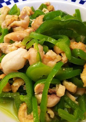 簡単美味・鶏皮とピーマンの白だし炒め-レシピのメイン写真