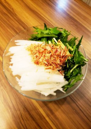 簡単手作りドレッシング大根と水菜のサラダ-レシピのメイン写真
