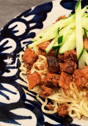 肉みそたっぷりのジャージャー麺-レシピのメイン写真