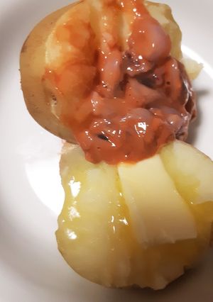 じゃがバターにイカの塩辛-レシピのメイン写真