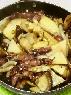 香ばしくタケノコとホタルイカでアヒージョ-レシピのメイン写真