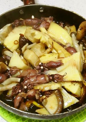香ばしくタケノコとホタルイカでアヒージョ-レシピのメイン写真