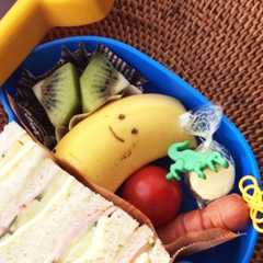 รูปของ 気負わずキャラ弁＊バナナくん