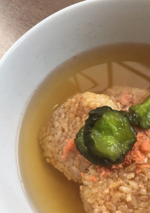 冷凍食品の焼きおにぎりで出汁茶漬け-レシピのメイン写真