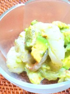 エビとアボカドのバジル風味-レシピのメイン写真