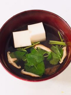 白はんぺんと三つ葉のお吸い物-レシピのメイン写真