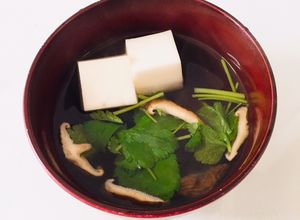 白はんぺんと三つ葉のお吸い物-レシピのメイン写真