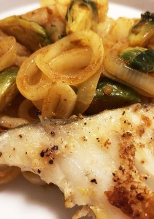新玉ねぎ1人1個食べる タラのムニエル-レシピのメイン写真