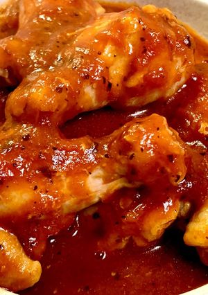 トマトソース缶で☆手羽元のﾄﾏﾄ煮込み♪-レシピのメイン写真