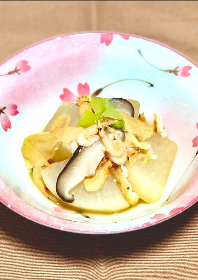 簡単レシピ♡大根と桜エビ、油揚げの煮物-レシピのメイン写真