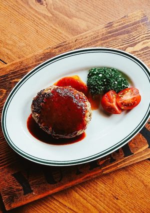 春キャベツたっぷり❤️チーズハンバーグ♪-レシピのメイン写真
