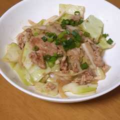 A picture of キャベツと豚肉の沙茶醤炒め.