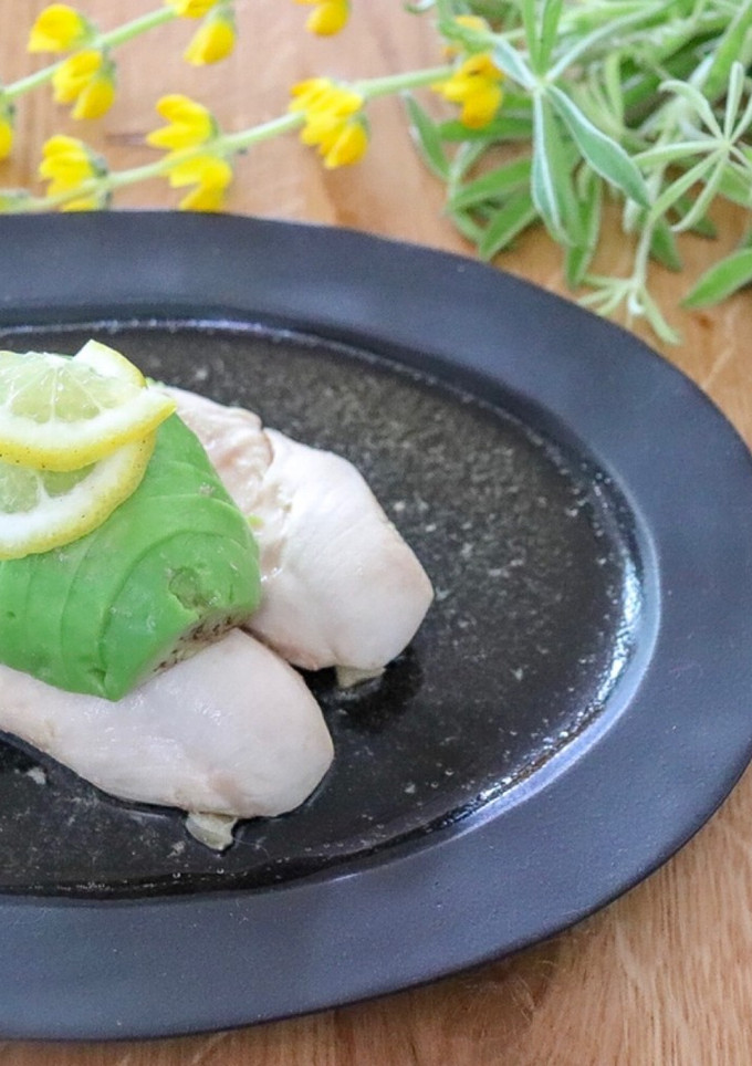 レンジで４分＊ささ身とアボカドの中華蒸し-レシピのメイン写真