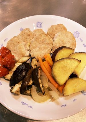 並べて焼くだけ！オーブンでミニハンバーグ-レシピのメイン写真