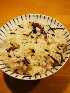 ひじきの炊き込みご飯-レシピのメイン写真